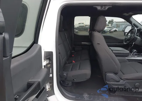 2021 Ford F-150 Xlt z USA, uszkodzony, nr VIN 1FTEX1EP5MKD85384